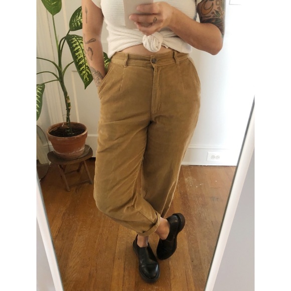 Vintage L.L. Bean khaki corduroys - Picture 1 of 4